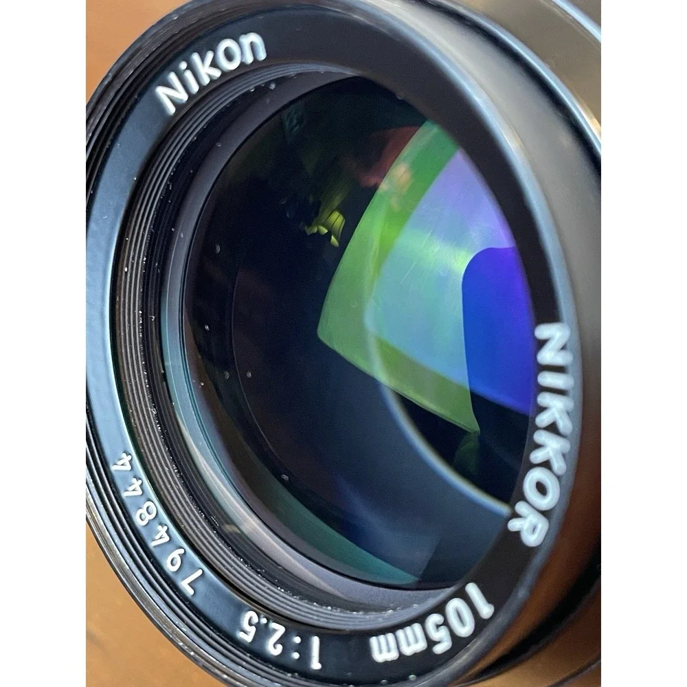 Nikkormat‎ FTN Camera + Nikon 105 mm 1:2.5 Lens